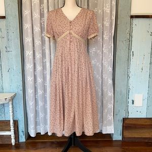Cottagecore light pink midi dress